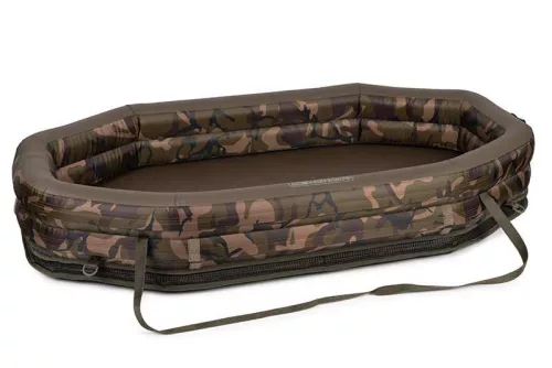 Fox Carpmaster Air Mat 132 × 74 cm felfújható pontymatrac